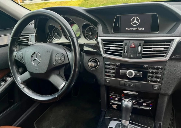 Mercedes-Benz Klasa E cena 33900 przebieg: 291365, rok produkcji 2010 z Rzeszów małe 466